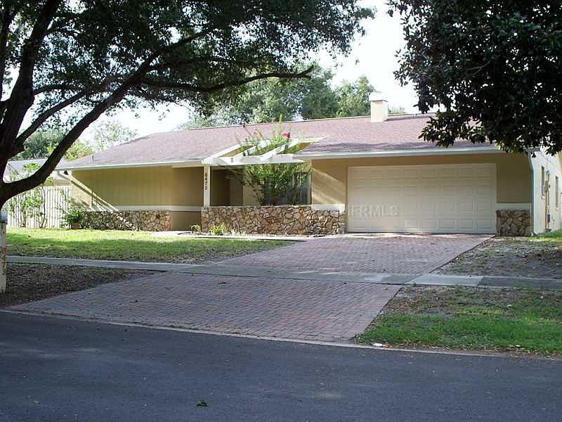 1st image of 8473 Shady Glen Dr