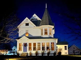 33 Booker St #1, Thomaston, ME 04861