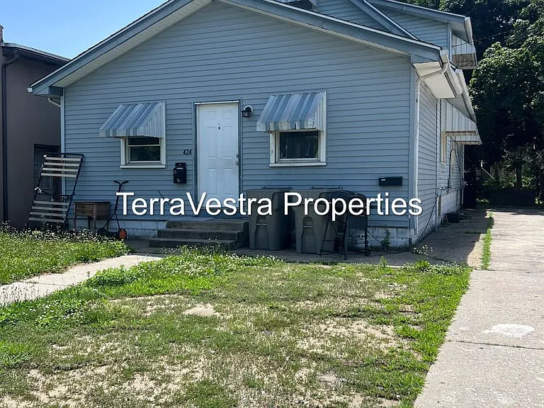 424 W Broad St — Photo 9