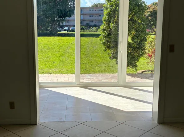 2615 NE 3rd Ct APT 103, Boynton Beach, FL 33435