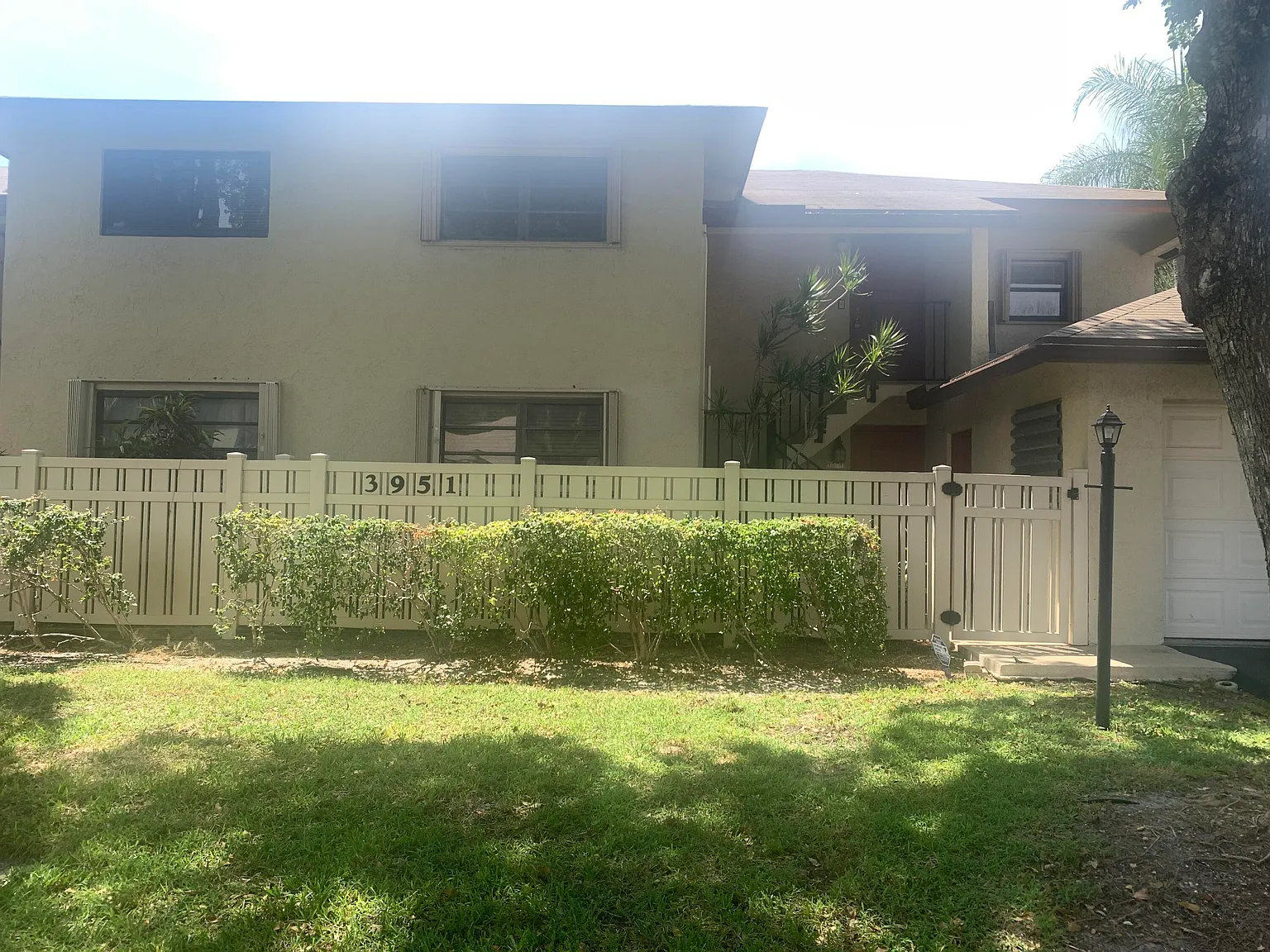2 bed, 2.0 bath, 1250 sqft, $2,475 — Photo 2