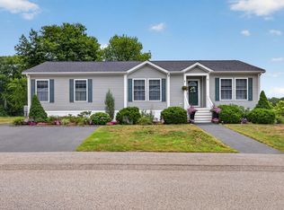 57 Linsay Dr, Raynham, MA 02767