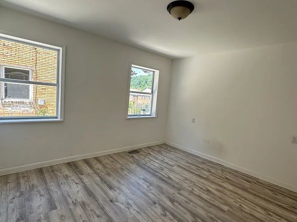 3843 Beechwood Blvd #2