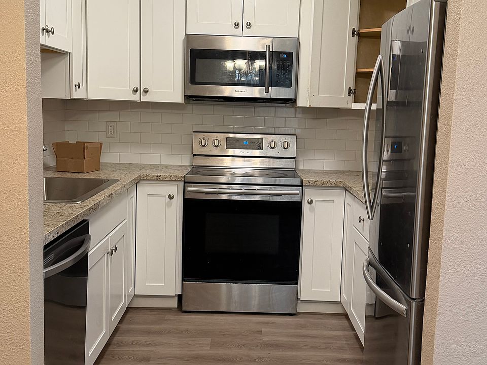 1st image of 3424 Vintage Dr APT 157
