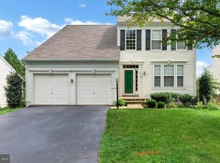 5083 Higgins Dr, Dumfries, VA 22025