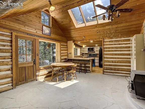 5th image of 4560 Canonwood Rd