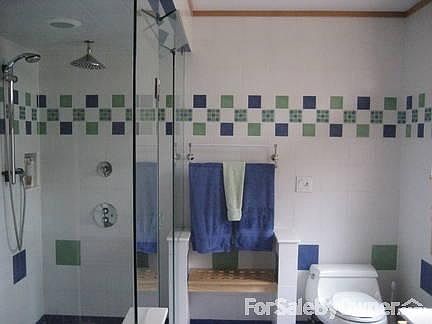 Master Bath w/ Double Shower