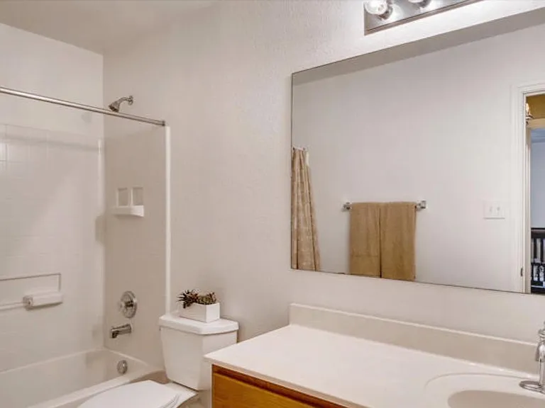 5826 Armstrong Wl — Photo 21