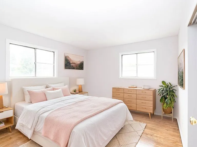 154 Woodhill Dr #1 — Photo 8