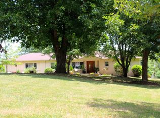 1840 Tottys Bend Rd, Duck River, TN 38454