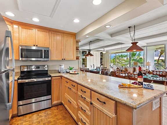 3rd image of 2481 Kaanapali Pkwy #257