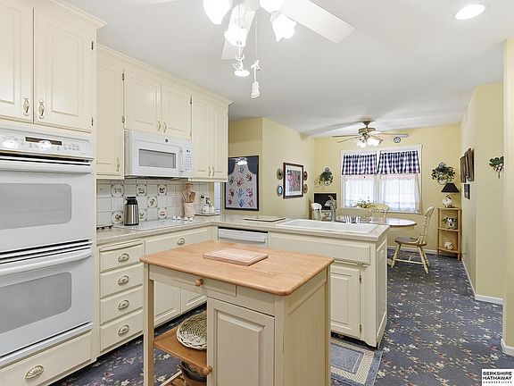 3rd image of 12936 Izard St