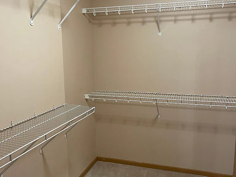 Master Suite - Walking Closet