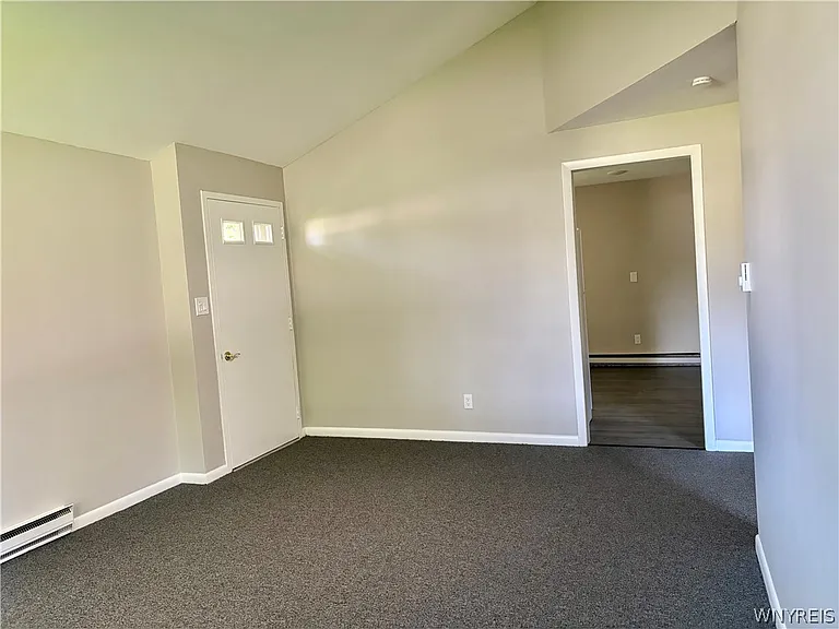 700 Park Ave — Photo 6