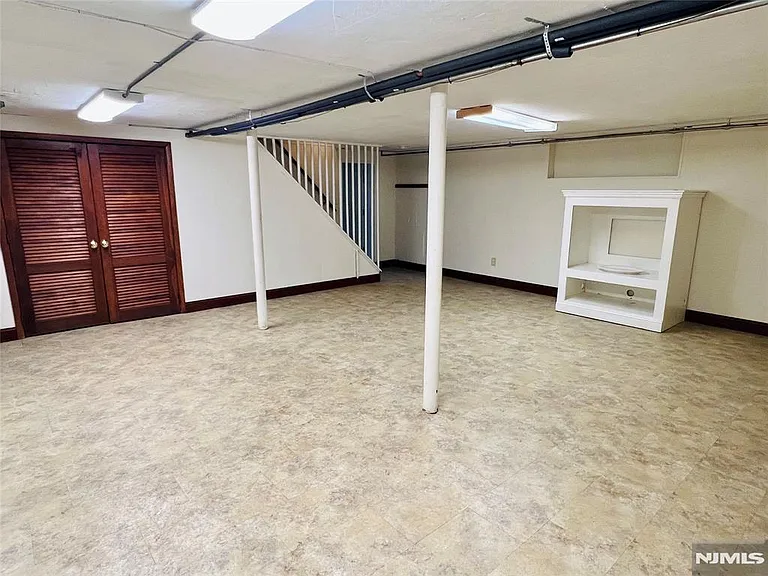 161 McKinley Pl — Photo 23
