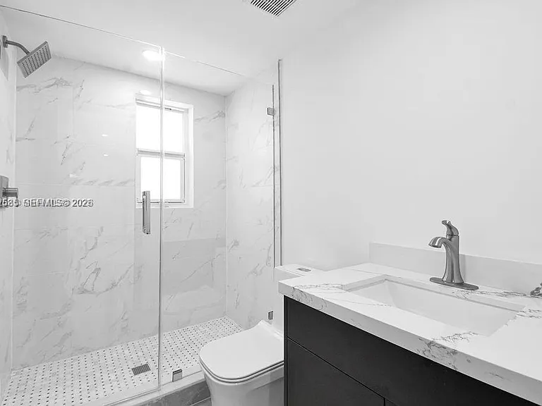 7902 SW 67th Ave #0 — Photo 14