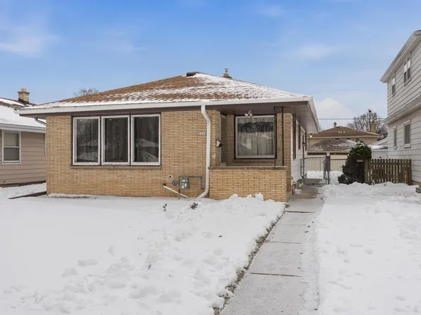 2468 South 61st STREET, West Allis, WI 53219