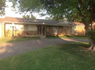 716 S 6th St, Canute, OK 73626