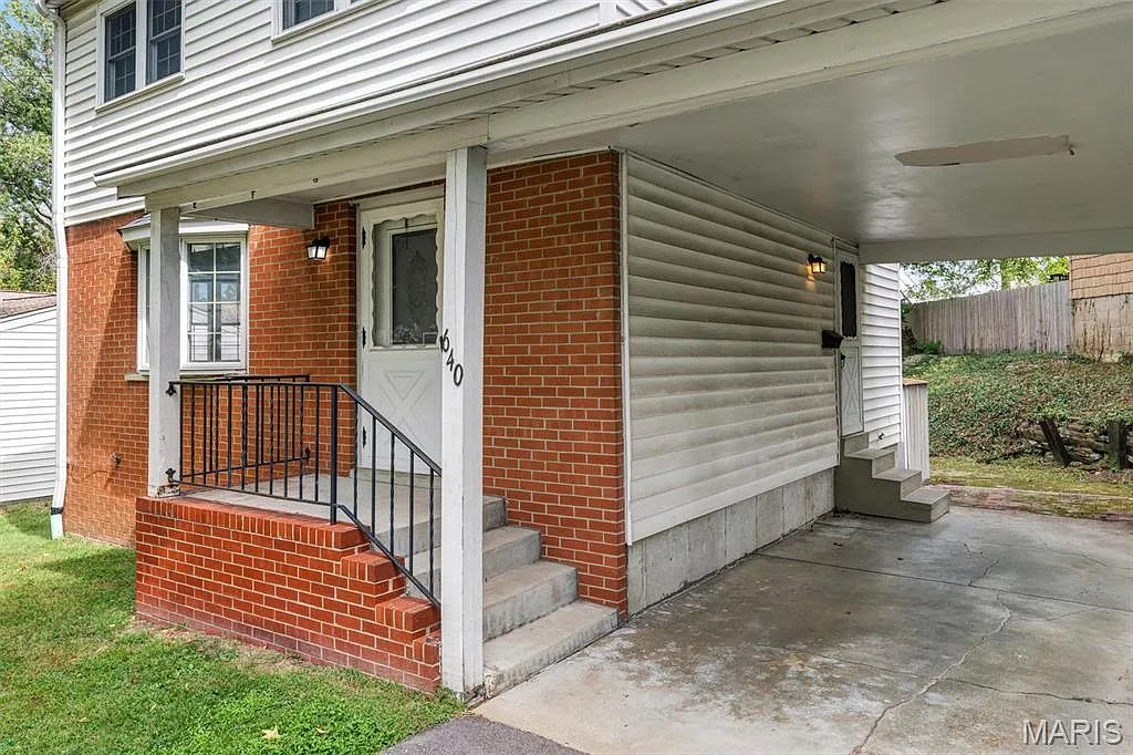 3 bed, 1.5 bath, 1404 sqft, $2,150 — Photo 4