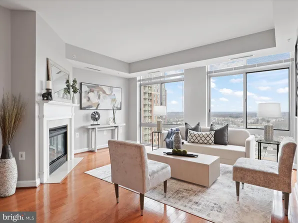 11990 Market St Unit 1406, Reston, VA 20190