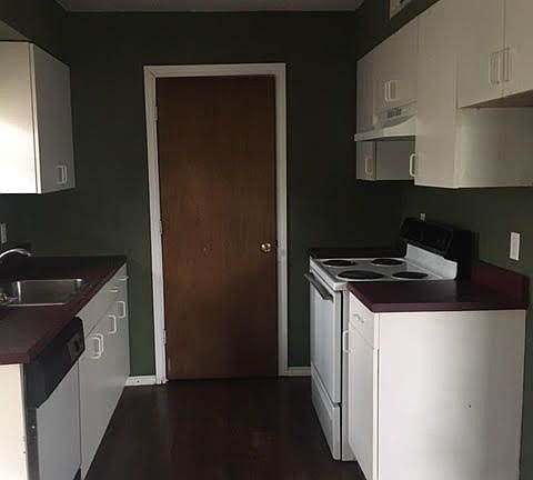 3rd image of 150 Pecan St APT 7