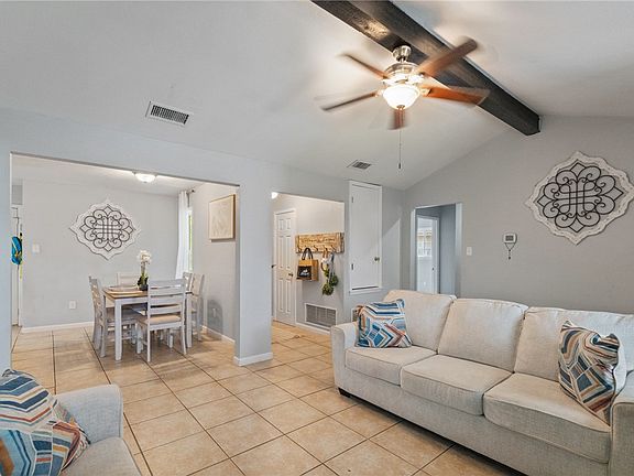 5th image of 5853 Crestmore Dr