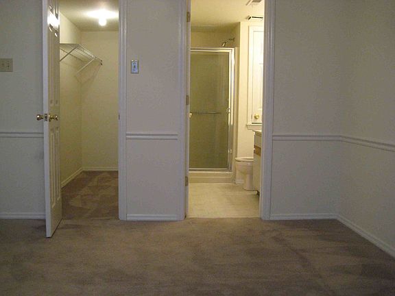 Master Bath and Walk In Closet