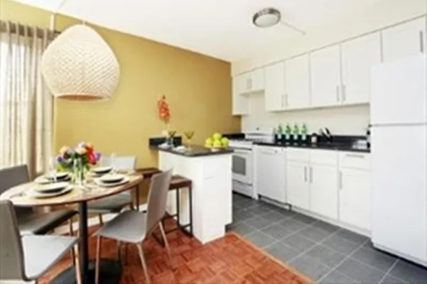 Rented by Corcoran | media 31