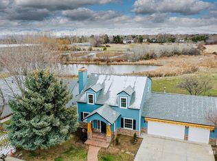 488 S Hemingway Ave, Boise, ID 83709