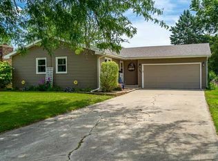 505 W Center St, Mount Morris, IL 61054