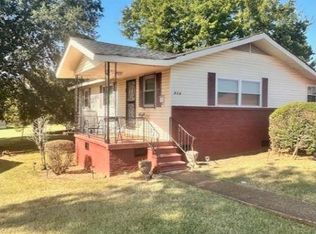 954 Beale St, Florence, AL 35630