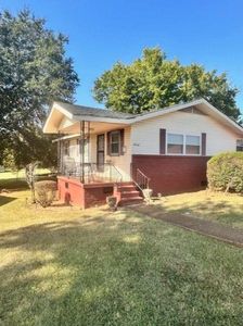 954 Beale St, Florence, AL, 35630