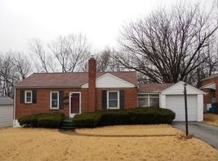 101 Henquin Dr, Saint Louis, MO 63135