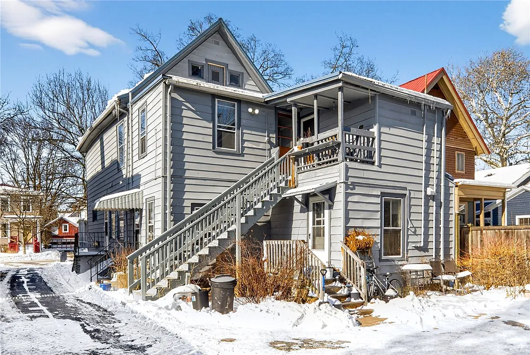 Building Photo - 607 N Cayuga St #2S