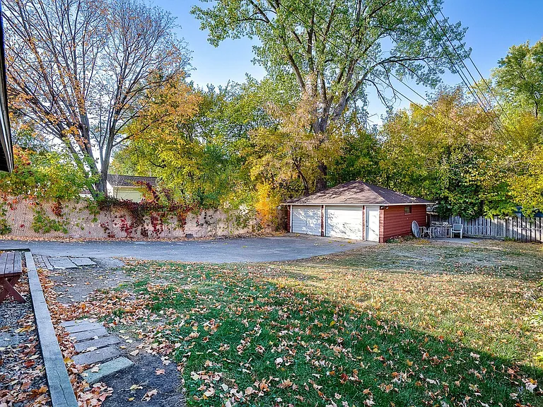 7312 Minnetonka Blvd — Photo 25