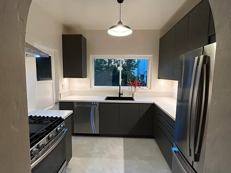 2411 W Silver Lake Dr #1/2 — Photo 12