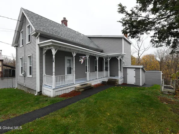 30 Canal Street, Waterford, NY 12188