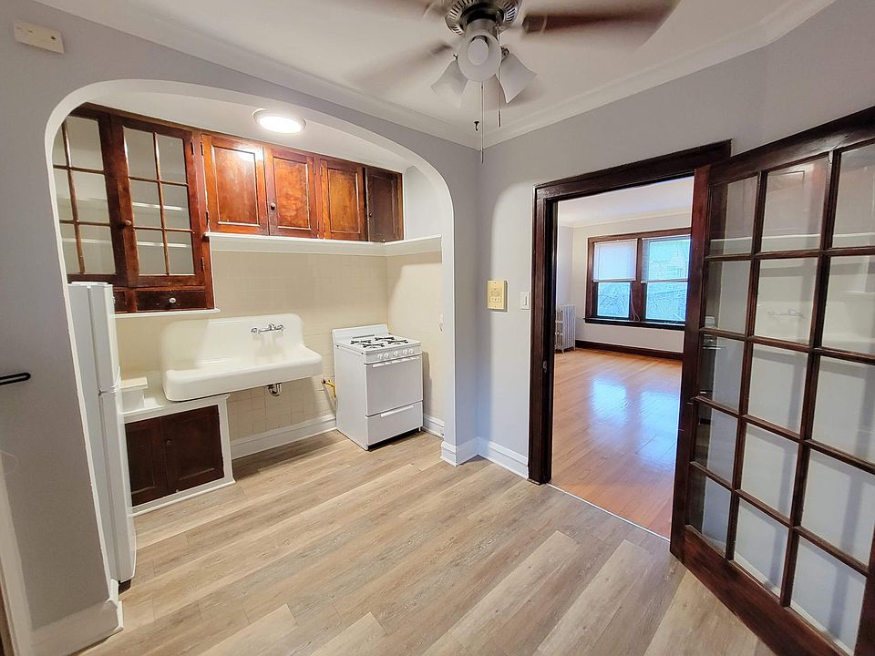 1st image of 4600 N Wolcott Ave #547zghfaw
