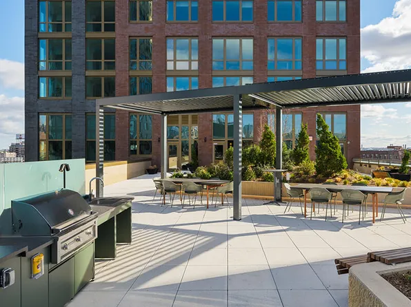 2-21 Malt Drive image 14 of 17