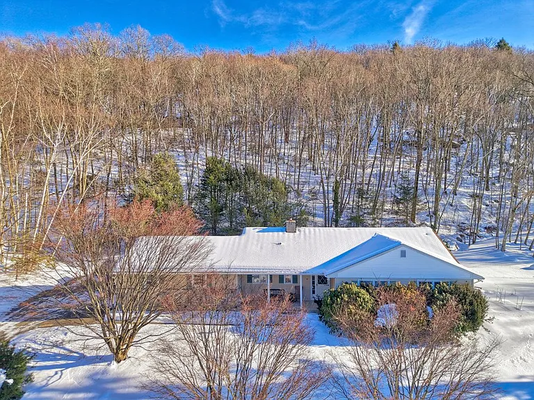 41 Trout Brook Dr — Photo 50