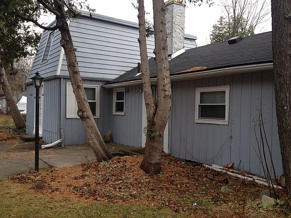 3rd image of 3100 Wellington Ct