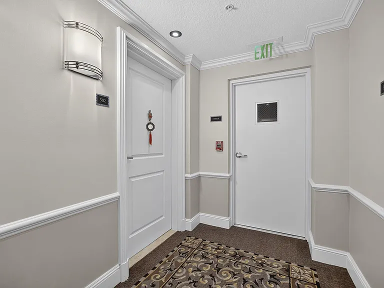 403 S Sapodilla Ave #502 — Photo 3