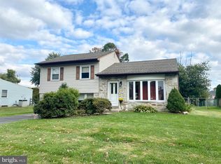 1369 Dennis Rd, Southampton, PA 18966