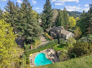 4192 SW Greenleaf Dr, Portland, OR 97221