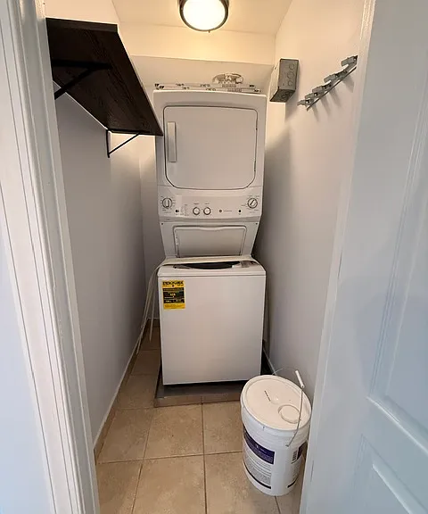 6300 Hil Mar Dr #5-8 — Photo 12