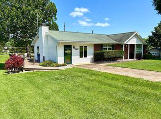 4819 Oakridge Rd, Jefferson City, MO 65109