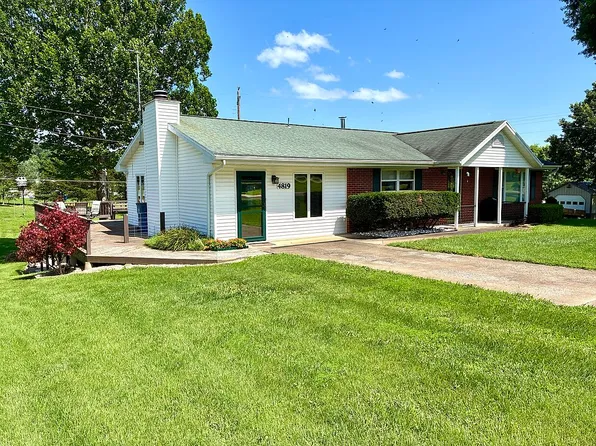 4819 Oakridge Rd, Jefferson City, MO 65109