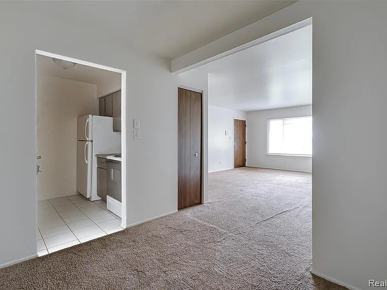35281 Lewis St #20 — Photo 15