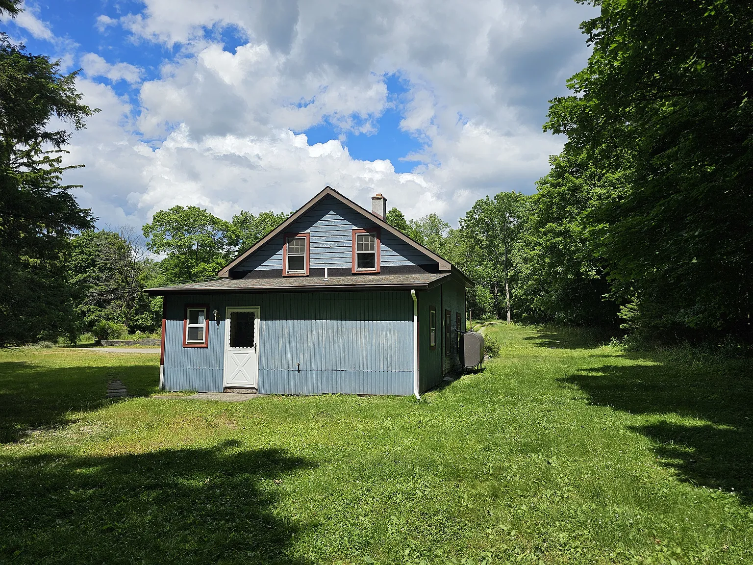 School House Ln, Hopewell Junction — Photo 3