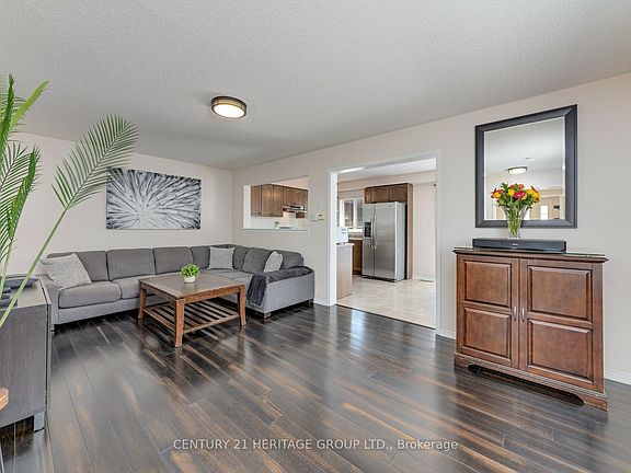 4th image of 735 Miller Park Ave